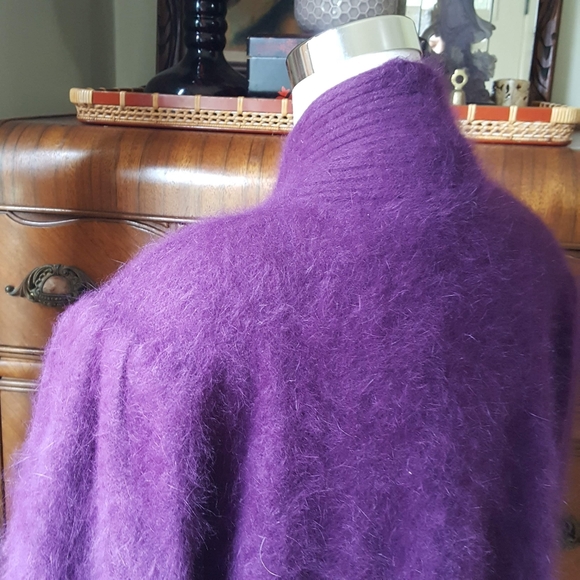 Lee Sands | 1980s Vintage | Beaded Cardigan - Picture 8 of 15